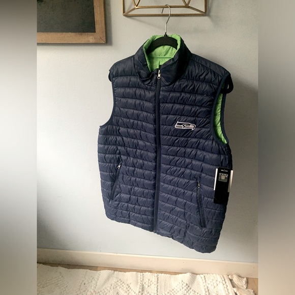 NFL Seattle Seahawks Football Puffer Vest - Picture 1 of 6